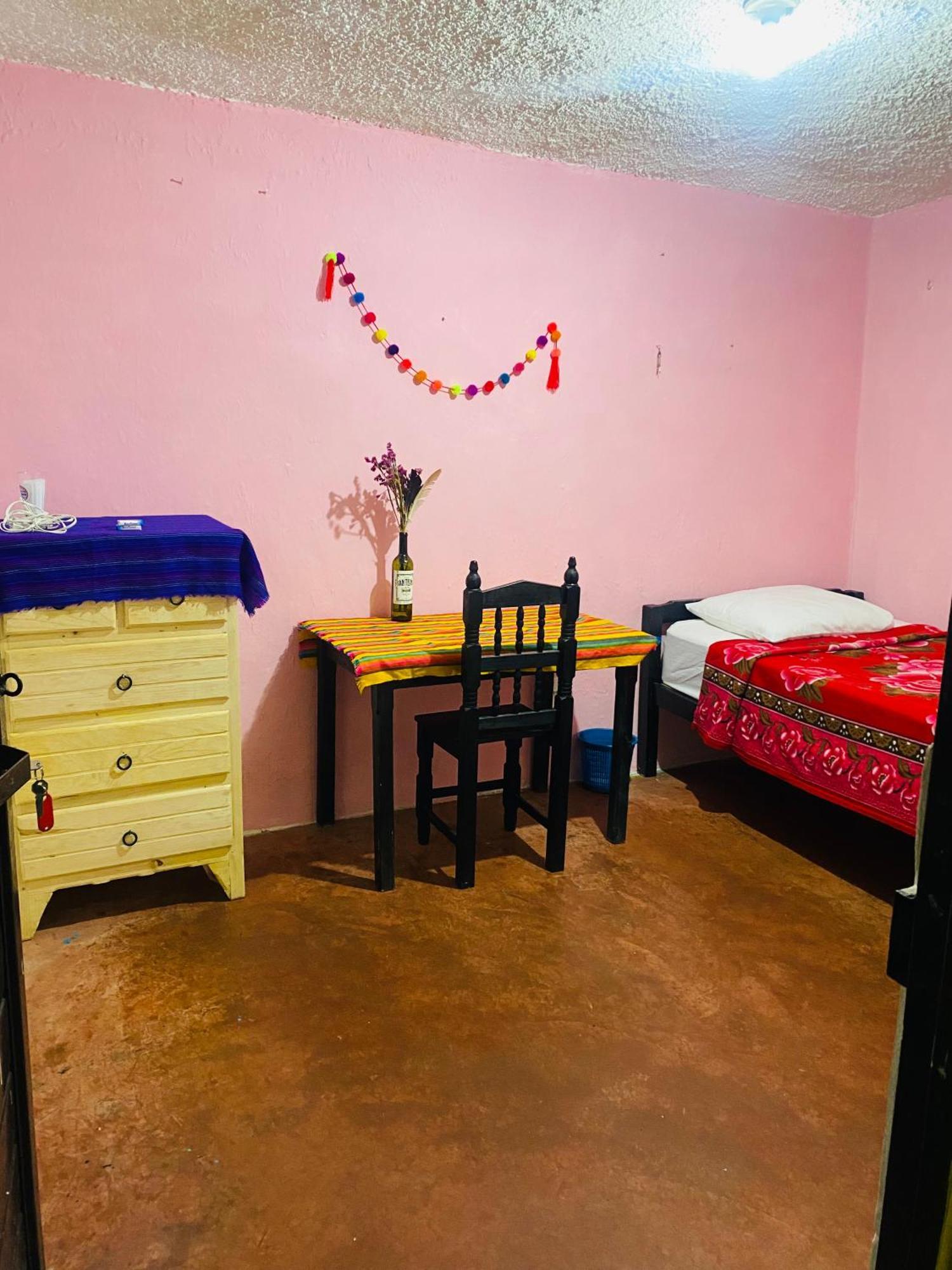 Casa De Los Colores San Cris San Cristóbal de Las Casas Екстериор снимка