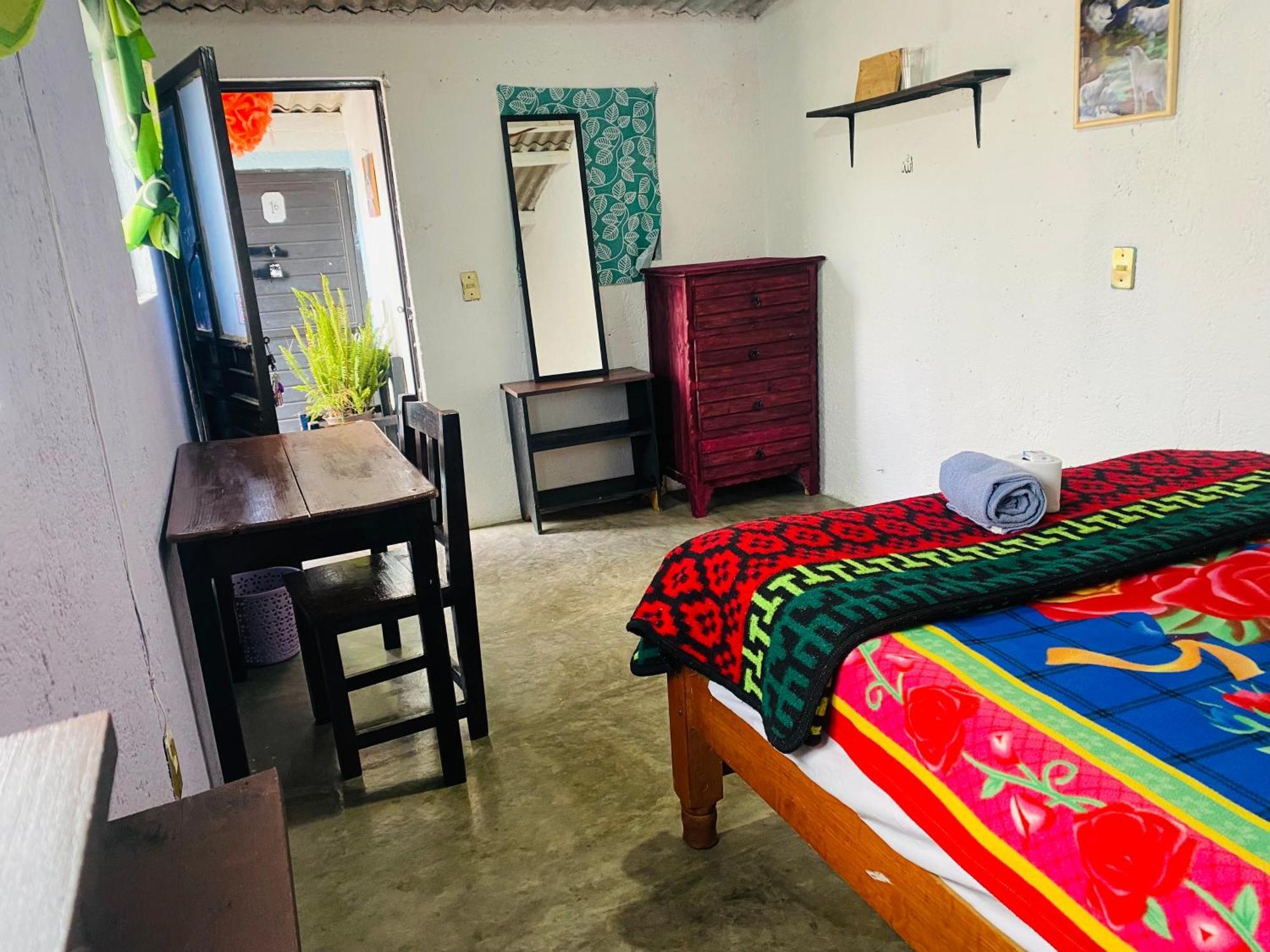Casa De Los Colores San Cris San Cristóbal de Las Casas Екстериор снимка